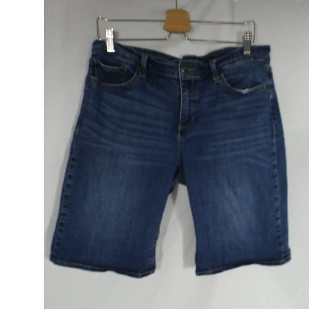 Lucky Brand Women's Bermuda Denim Shorts 14/32 Casual Blue